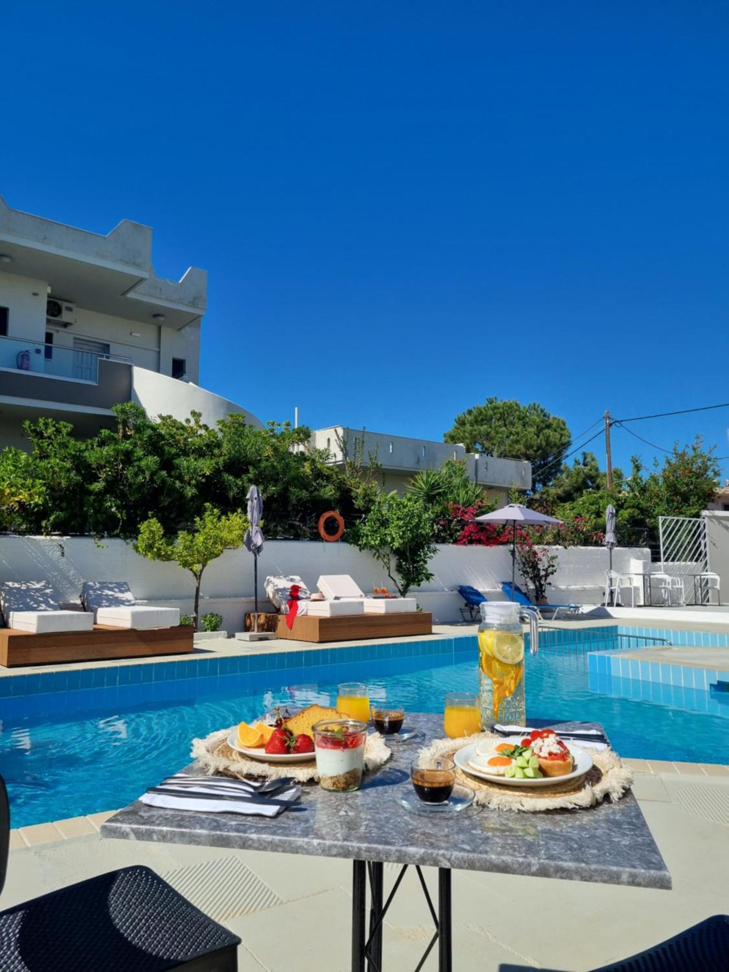 Eloque Simple Living Space Kato Daratso Exterior photo
